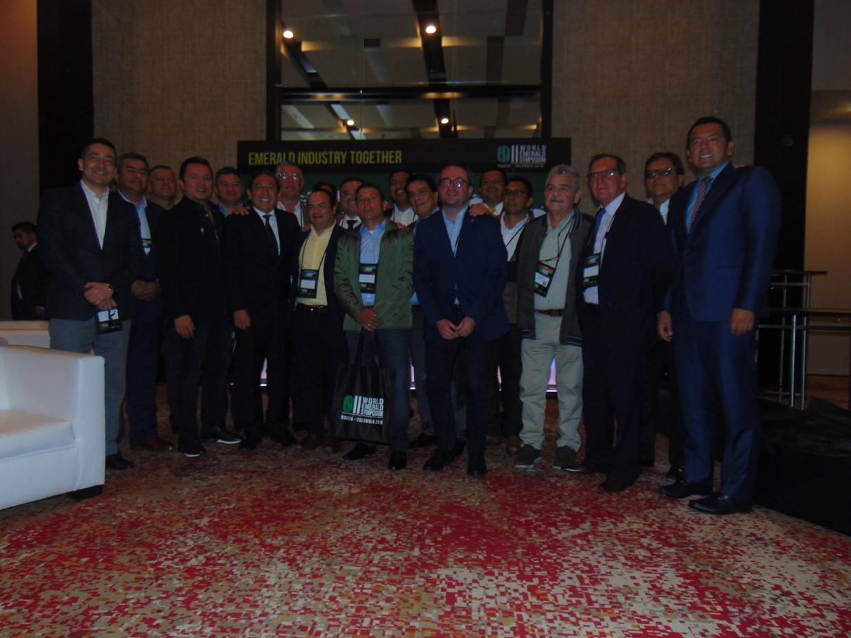 The II World Emerald Symposium in Bogota was Successfully Carried Out